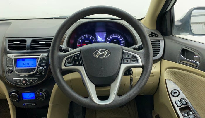 2011 Hyundai Verna FLUIDIC 1.6 VTVT EX, Petrol, Manual, 63,090 km, Steering Wheel Close Up