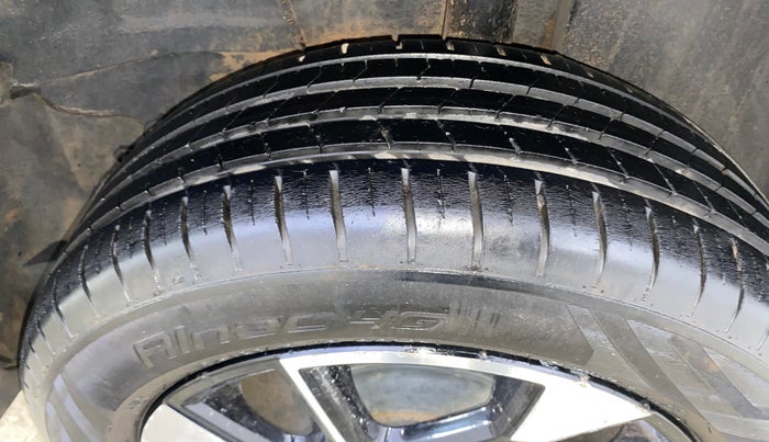 2021 Tata PUNCH CREATIVE  AMT, Petrol, Automatic, 38,091 km, Left Rear Tyre Tread