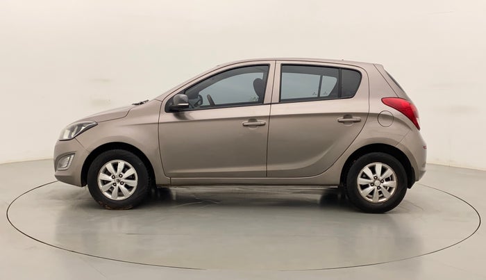 2013 Hyundai i20 SPORTZ 1.4 CRDI, Diesel, Manual, 1,15,441 km, Left Side