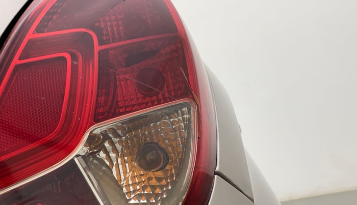 2013 Hyundai i20 SPORTZ 1.4 CRDI, Diesel, Manual, 1,15,441 km, Right tail light - Minor damage