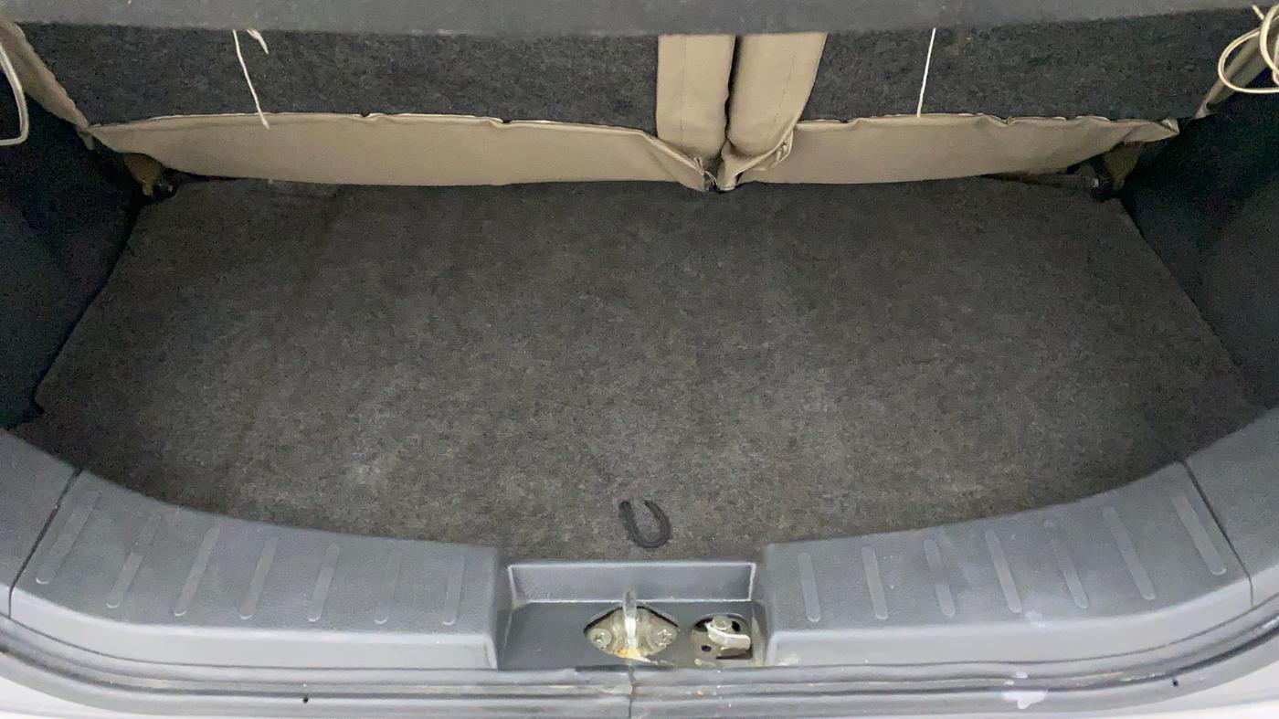2011 Maruti Wagon R 1.0 LXI, Petrol, Manual, 19,557 km, Boot Inside