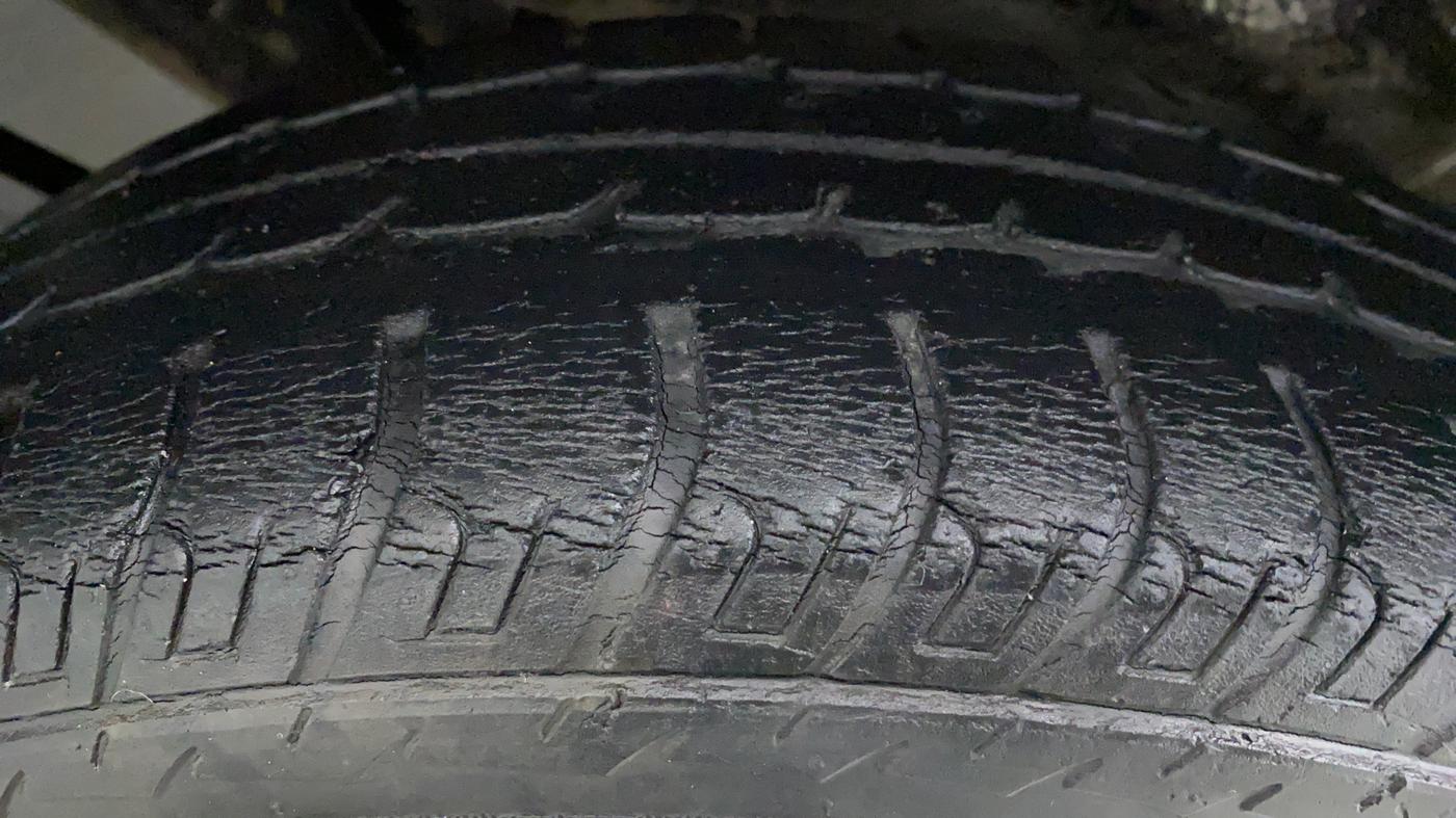 2011 Maruti Wagon R 1.0 LXI, Petrol, Manual, 19,557 km, Right Rear Tyre Tread