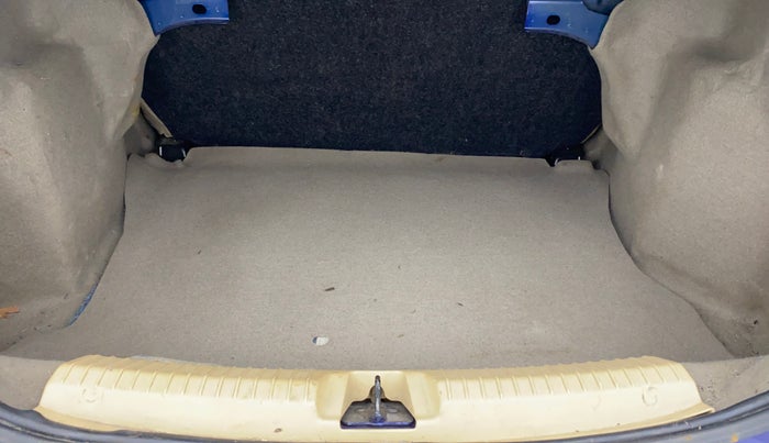 2018 Ford Figo Aspire TITANIUM 1.2 PETROL, Petrol, Manual, 44,995 km, Boot Inside