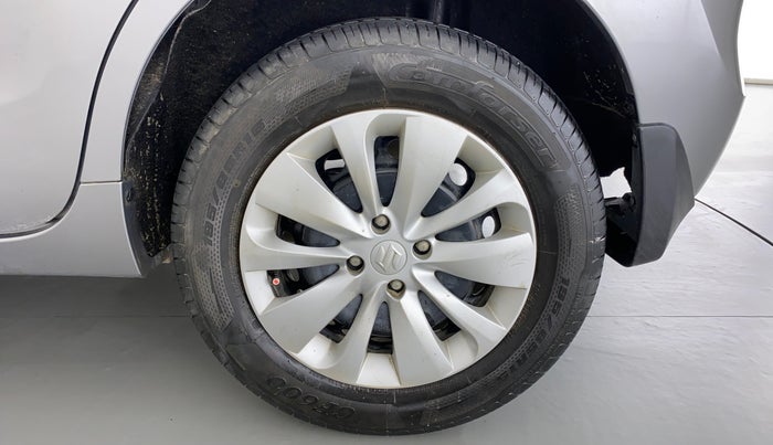 2017 Maruti Baleno DELTA PETROL 1.2, Petrol, Manual, 90,351 km, Left Rear Wheel
