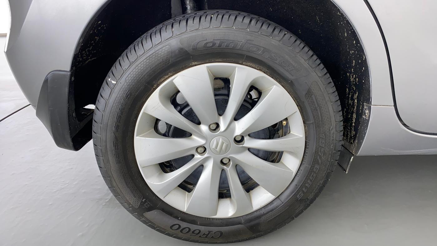 2017 Maruti Baleno DELTA PETROL 1.2, Petrol, Manual, 90,351 km, Right Rear Wheel