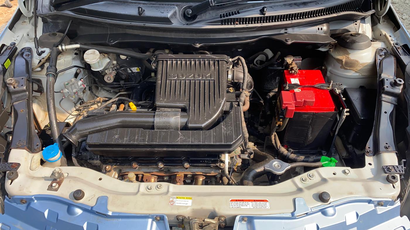 2016 Maruti Swift Dzire VXI, Petrol, Manual, 49,097 km, Engine View