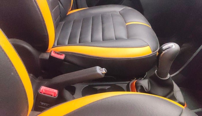 2018 Tata TIAGO NRG PETROL, Petrol, Manual, 61,623 km, Gear Lever