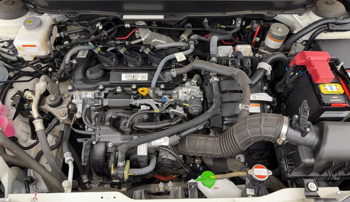 2024 Toyota URBAN CRUISER HYRYDER V HYBRID, Hybrid, Automatic, 30,657 km, Engine View
