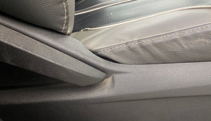 2016 Ford Ecosport AMBIENTE 1.5L PETROL, Petrol, Manual, 34,386 km, Driver Side Adjustment Panel