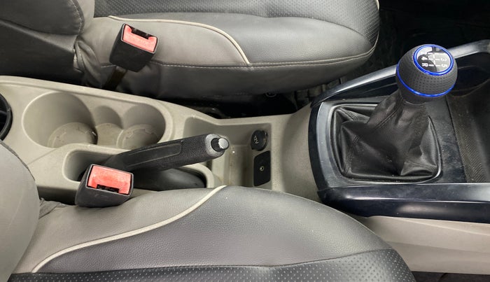 2016 Ford Ecosport AMBIENTE 1.5L PETROL, Petrol, Manual, 34,386 km, Gear Lever