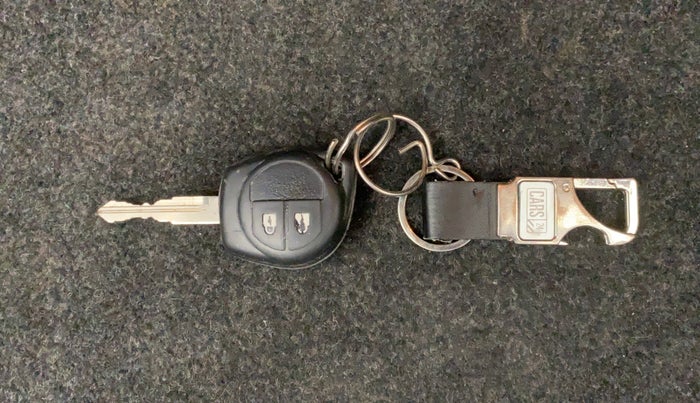 2010 Maruti Swift Dzire VDI, Diesel, Manual, 68,653 km, Key Close Up
