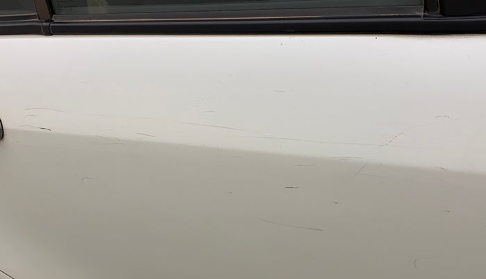 2010 Maruti Swift Dzire VDI, Diesel, Manual, 68,653 km, Right rear door - Minor scratches