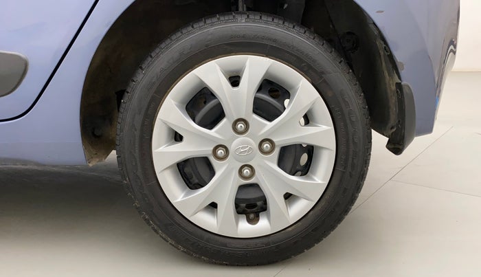 2015 Hyundai Grand i10 SPORTZ 1.2 KAPPA VTVT, Petrol, Manual, 16,418 km, Left Rear Wheel