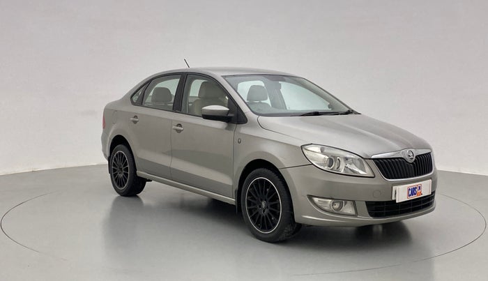 2015 Skoda Rapid 1.5 TDI AT ELEGANCE PLUS, Diesel, Automatic, 48,693 km, Right Front Diagonal