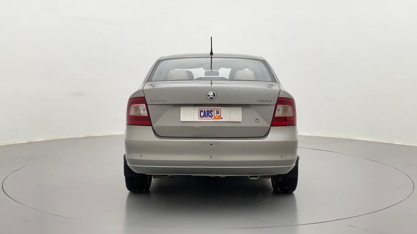 2015 Skoda Rapid 1.5 TDI AT ELEGANCE PLUS, Diesel, Automatic, 48,693 km, Back/Rear