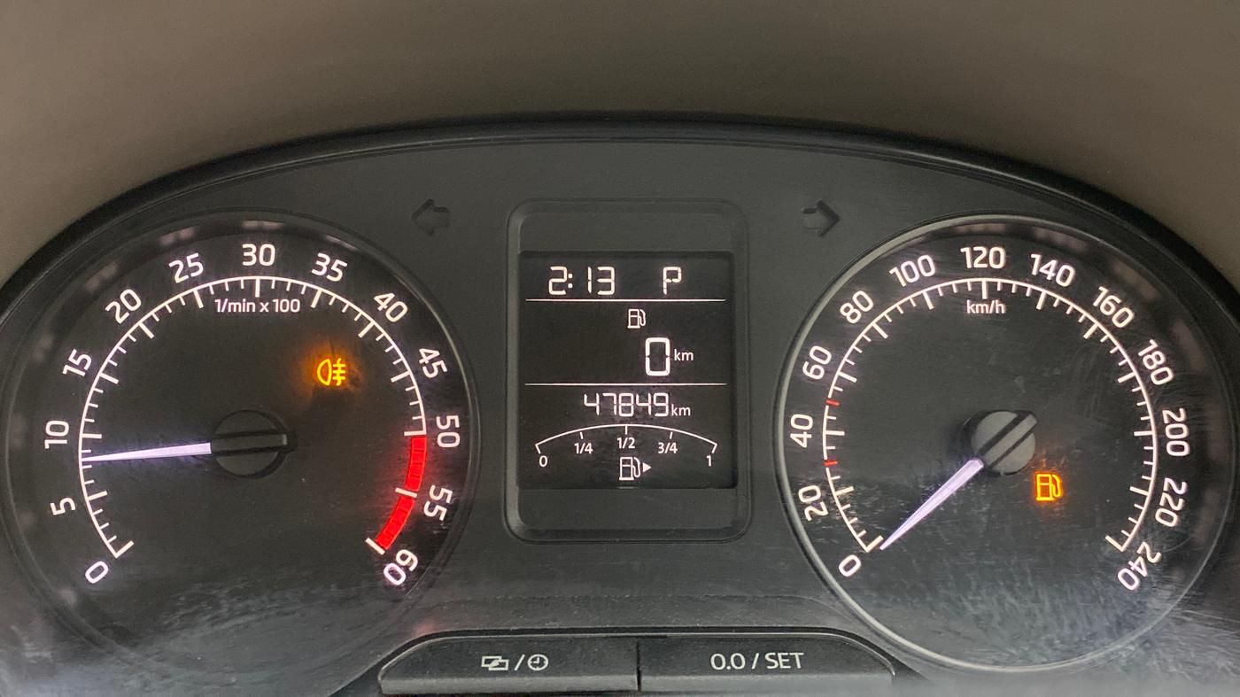 2015 Skoda Rapid 1.5 TDI AT ELEGANCE PLUS, Diesel, Automatic, 48,693 km, Odometer Image