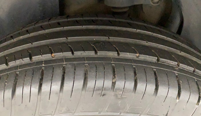 2021 Tata Harrier XZA PLUS 2.0L DUAL TONE, Diesel, Automatic, 18,232 km, Right Rear Tyre Tread
