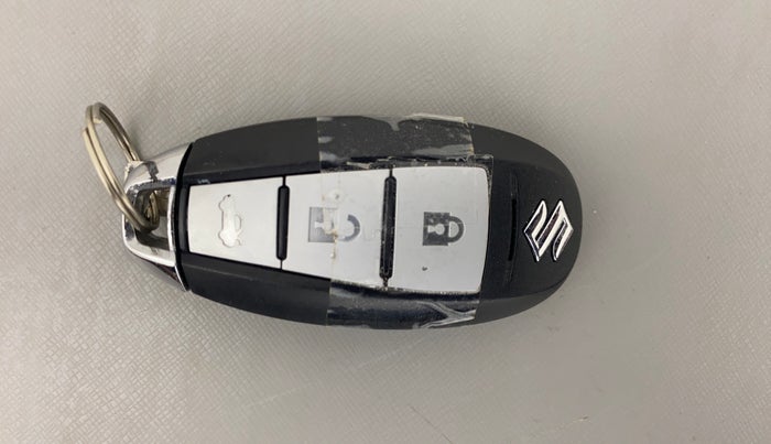 2018 Maruti Ciaz ALPHA  AT 1.5 SHVS PETROL, Petrol, Automatic, 58,671 km, Key Close Up