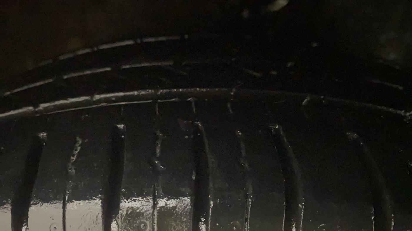 2017 Hyundai Eon SPORTZ, Petrol, Manual, 16,551 km, Right Front Tyre Tread
