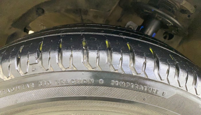 2018 Maruti Dzire ZXI AMT, Petrol, Automatic, 30,696 km, Left Front Tyre Tread