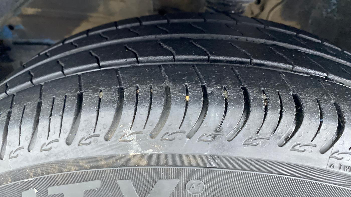 2019 Maruti S PRESSO VXI PLUS, Petrol, Manual, 28,747 km, Left Front Tyre Tread