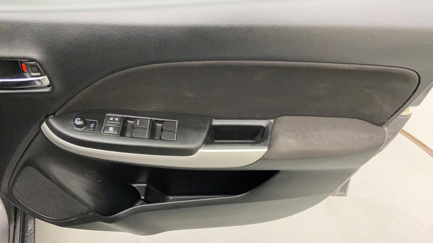2016 Maruti Baleno DELTA 1.2 K12, Petrol, Manual, 38,960 km, Driver Side Door Panels Controls
