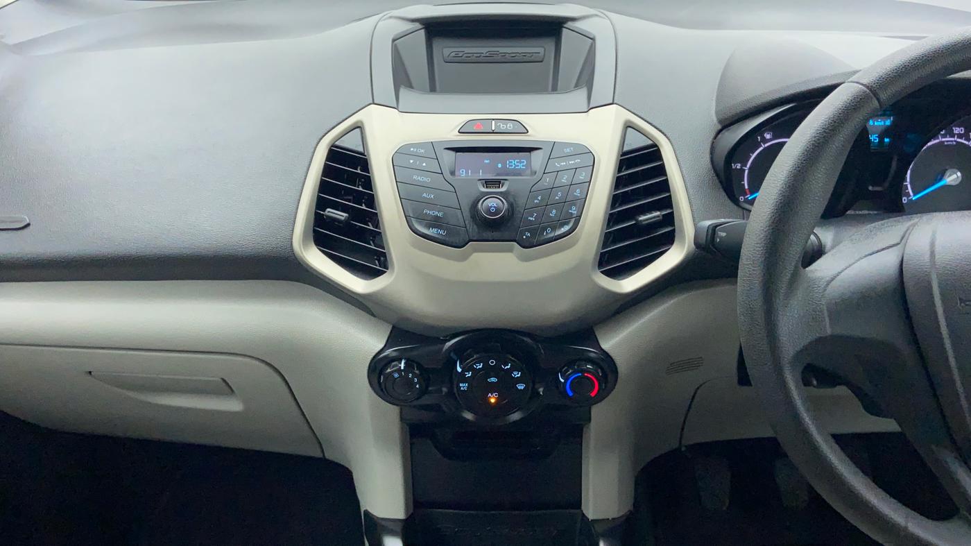 2014 Ford Ecosport 1.5AMBIENTE TI VCT, Petrol, Manual, 31,245 km, Air Conditioner