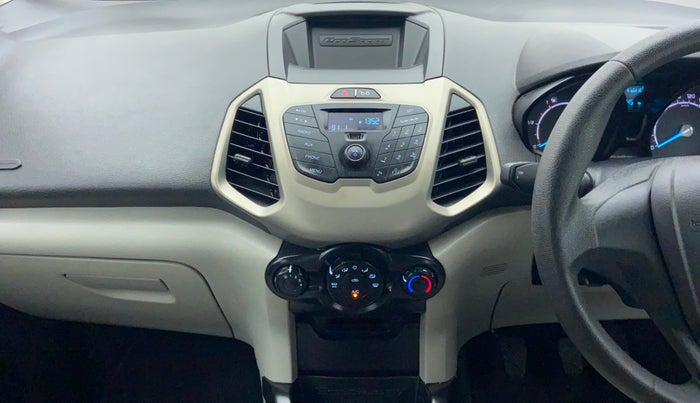 2014 Ford Ecosport 1.5AMBIENTE TI VCT, Petrol, Manual, 31,245 km, Air Conditioner
