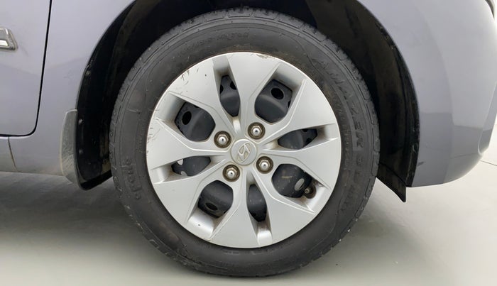 2018 Hyundai Xcent S 1.2, Petrol, Manual, 34,634 km, Right Front Wheel