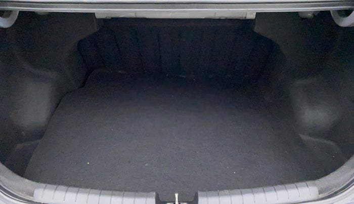 2018 Hyundai Xcent S 1.2, Petrol, Manual, 34,634 km, Boot Inside