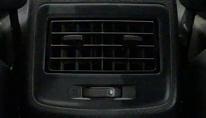 2018 Hyundai Xcent S 1.2, Petrol, Manual, 34,634 km, Rear AC Vents