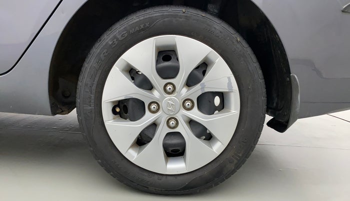 2018 Hyundai Xcent S 1.2, Petrol, Manual, 34,634 km, Left Rear Wheel