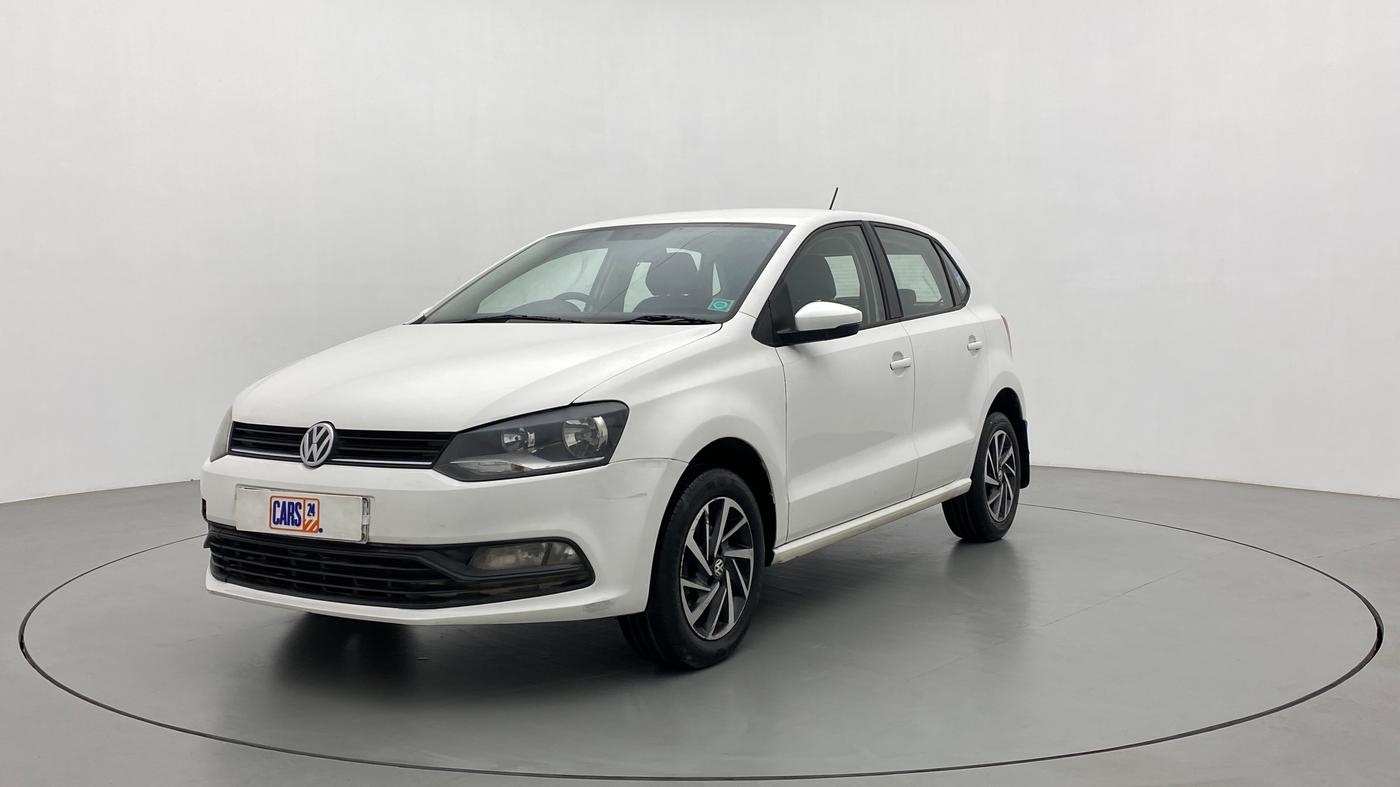 2017 Volkswagen Polo COMFORTLINE 1.2L, Petrol, Manual, 83,579 km, Left Front Diagonal