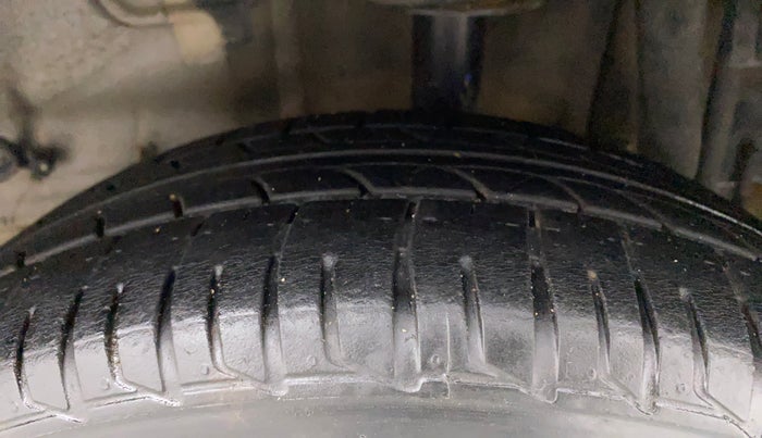 2016 Tata Tiago XZ PETROL, Petrol, Manual, 95,312 km, Left Rear Tyre Tread