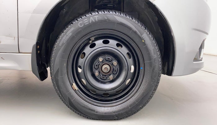2016 Tata Tiago XZ PETROL, Petrol, Manual, 95,312 km, Right Front Wheel