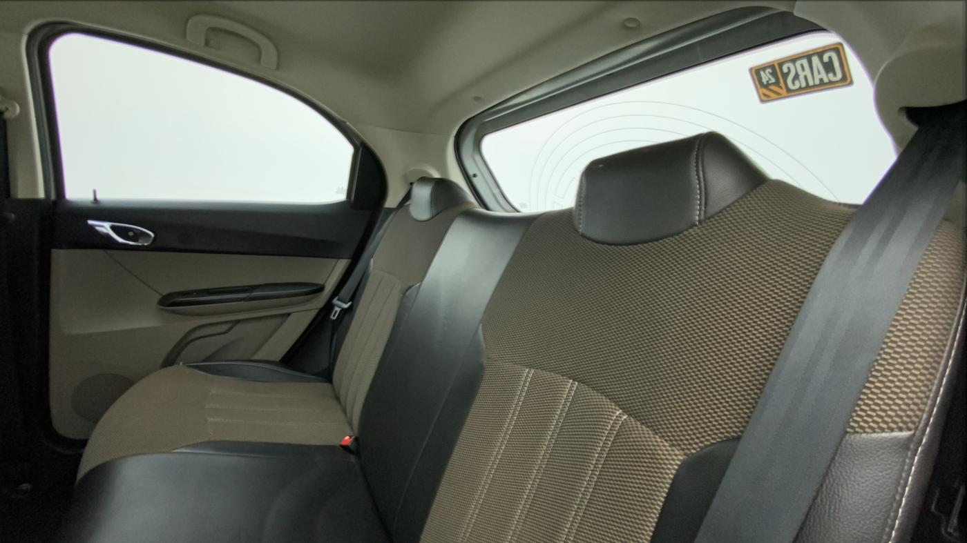 2016 Tata Tiago XZ PETROL, Petrol, Manual, 95,312 km, Right Side Rear Door Cabin