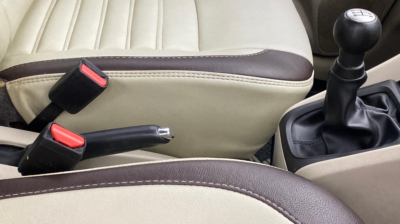 2018 Maruti Celerio ZXI D, Petrol, Manual, 42,729 km, Gear Lever