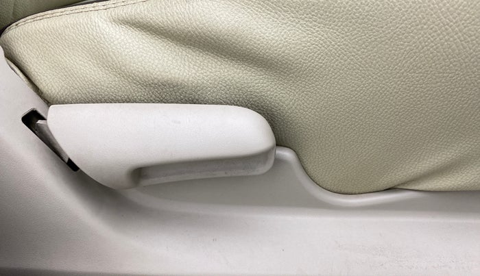 2018 Maruti Celerio ZXI D, Petrol, Manual, 42,729 km, Driver Side Adjustment Panel
