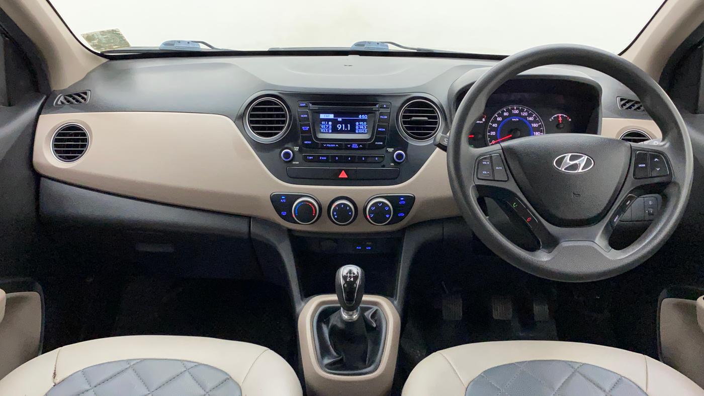 2015 Hyundai Grand i10 SPORTZ 1.1 CRDI, Diesel, Manual, 90,828 km, Dashboard