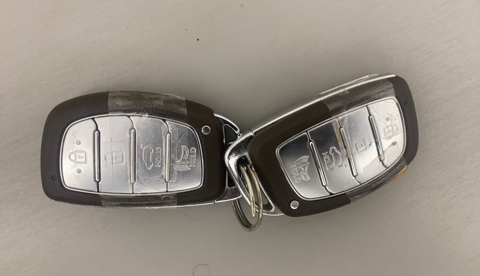 2021 Hyundai Tucson GLS 2WD AT PETROL, Petrol, Automatic, 46,554 km, Key Close Up