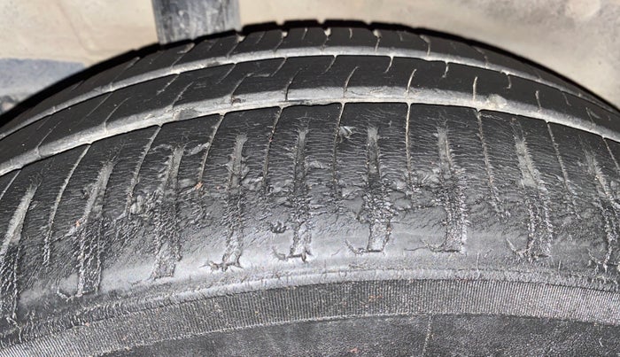 2015 Honda City 1.5L I-DTEC V, Diesel, Manual, 99,591 km, Right Rear Tyre Tread