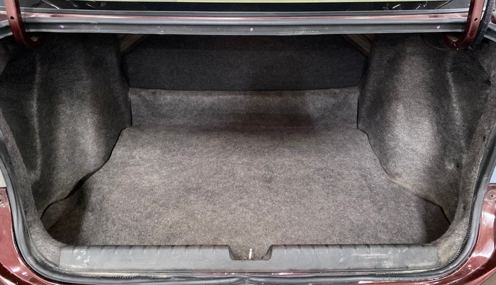 2015 Honda City 1.5L I-DTEC V, Diesel, Manual, 99,591 km, Boot Inside