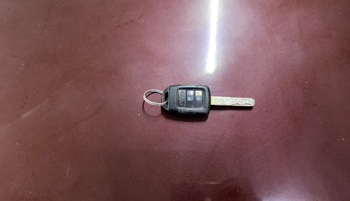 2015 Honda City 1.5L I-DTEC V, Diesel, Manual, 99,591 km, Key Close Up