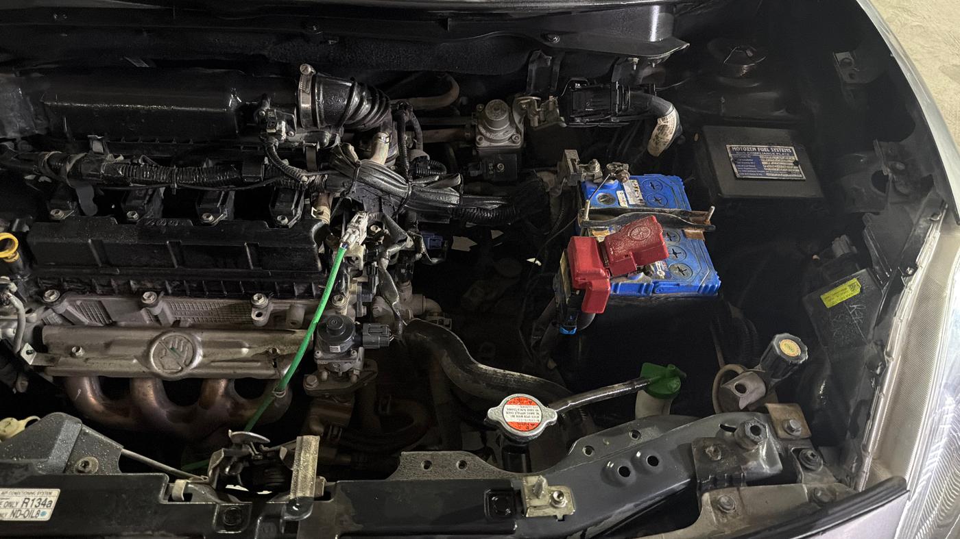 2022 Maruti Swift LXI, CNG, Manual, 58,079 km, Engine View - Left