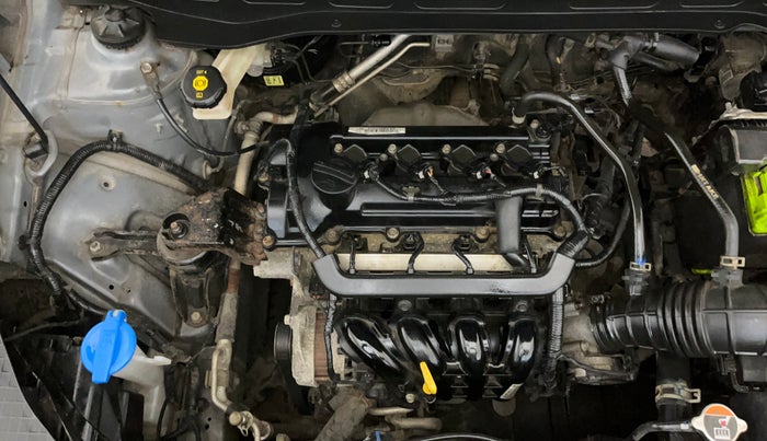 2021 Hyundai VENUE S 1.2, Petrol, Manual, 30,315 km, Engine View - Right