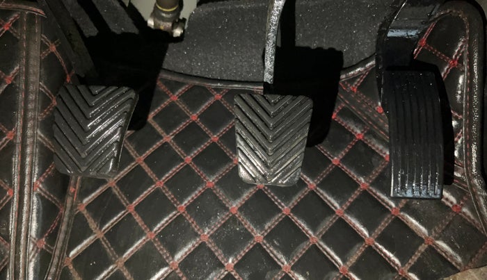 2021 Hyundai VENUE S 1.2, Petrol, Manual, 30,315 km, Pedals