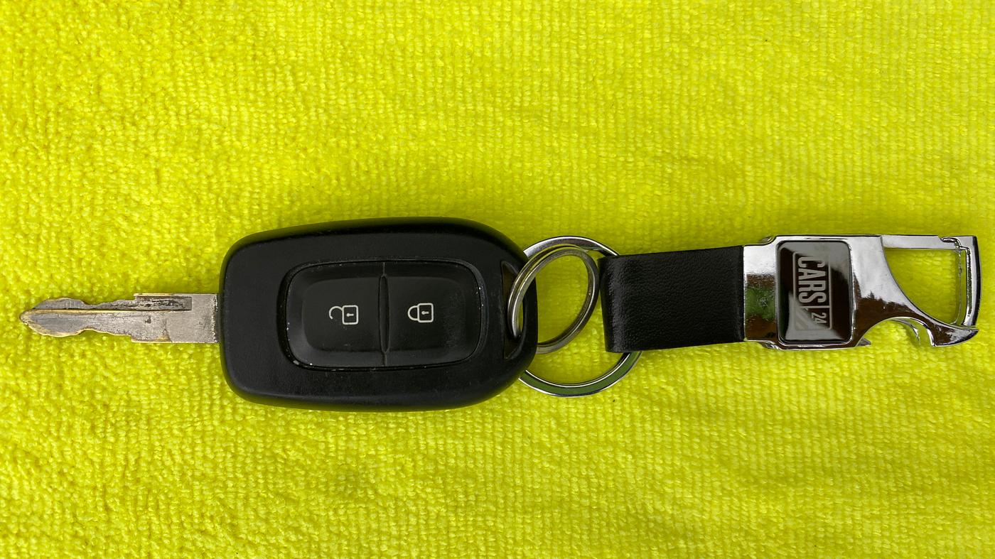 2017 Datsun Redi Go S 1.0, Petrol, Manual, 14,298 km, Key Close Up