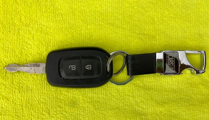 2017 Datsun Redi Go S 1.0, Petrol, Manual, 14,298 km, Key Close Up