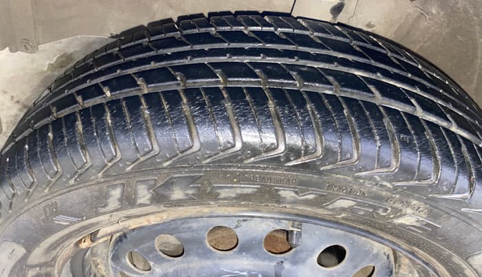 2015 Maruti Wagon R 1.0 VXI AMT, Petrol, Automatic, 24,075 km, Left Front Tyre Tread