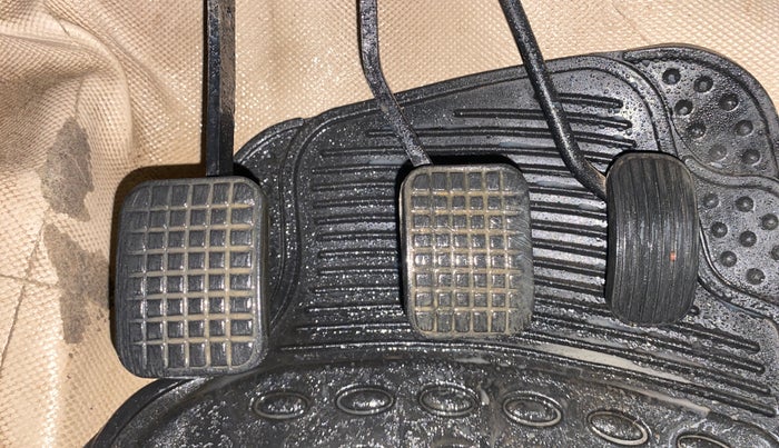 2016 Tata Tiago XE DIESEL, Diesel, Manual, 98,484 km, Pedals